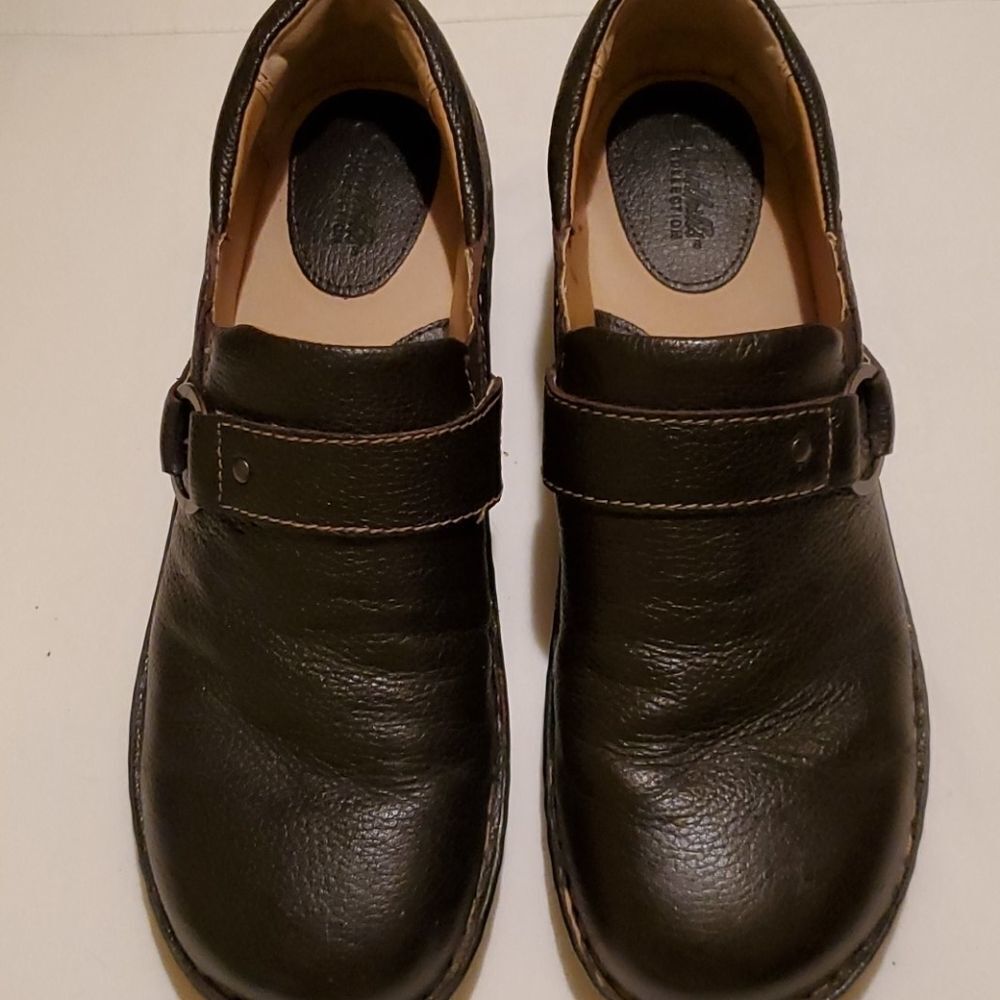 𝅺CABELAS SANDHILL pebble leather clogs size 9.5M